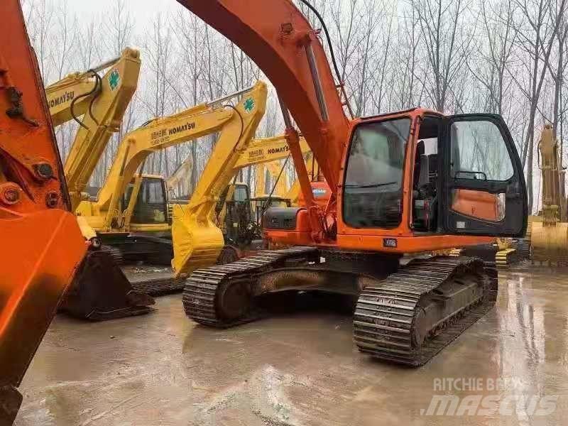 Doosan DX300LC Bagri goseničarji