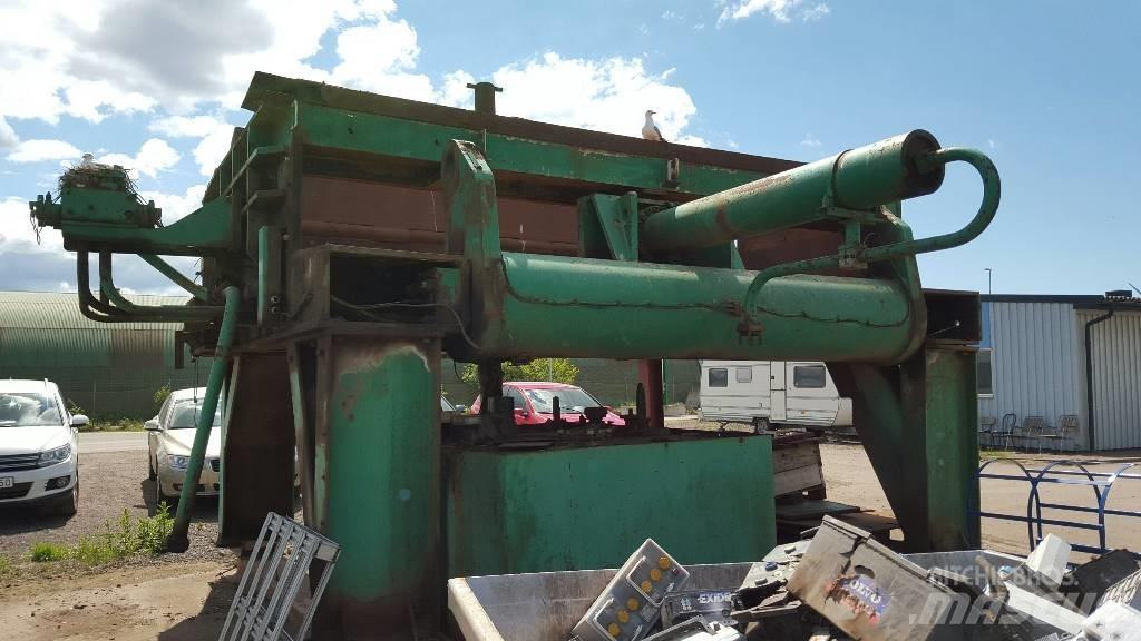 Lindemann LU 606 Drugo