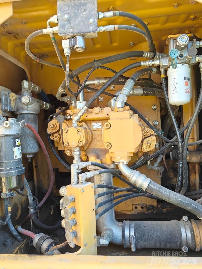 CAT 320 EL Bagri goseničarji