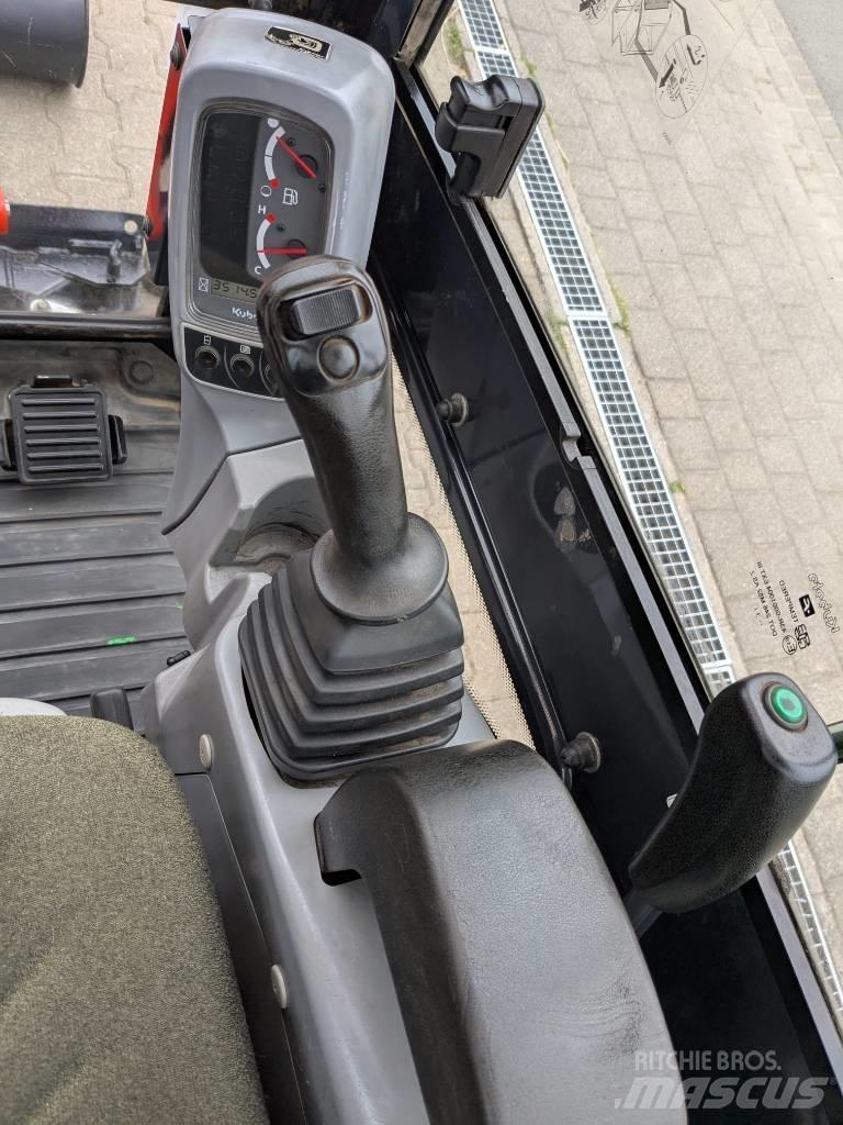 Kubota KX 019-4 Mini bagri <7t