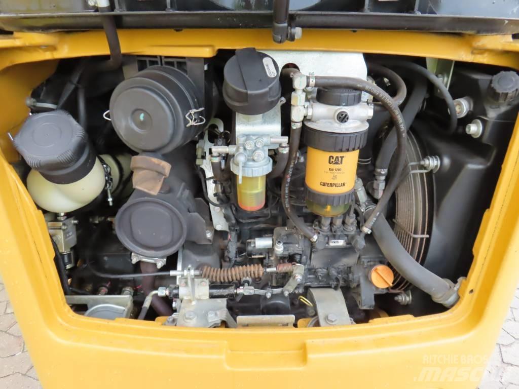 CAT 301.7 D Mini bagri <7t