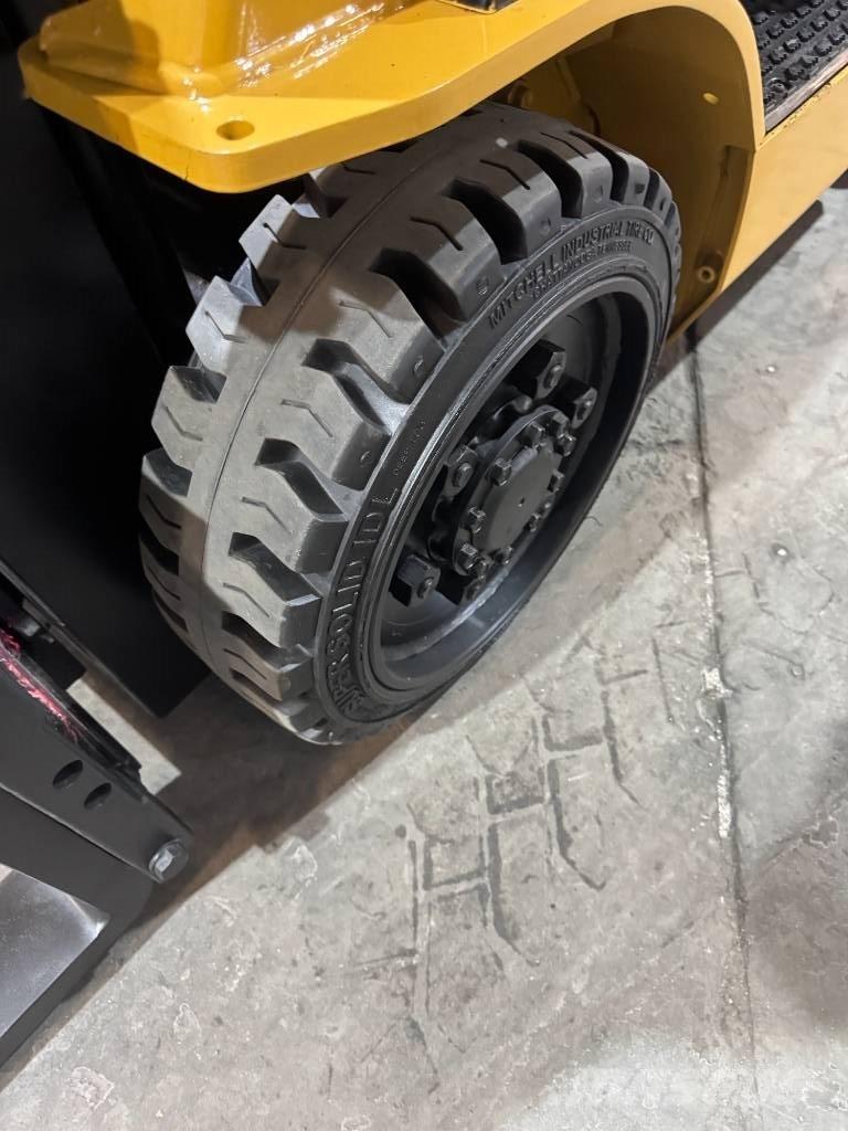 CAT FGC25N Viličarji - drugo