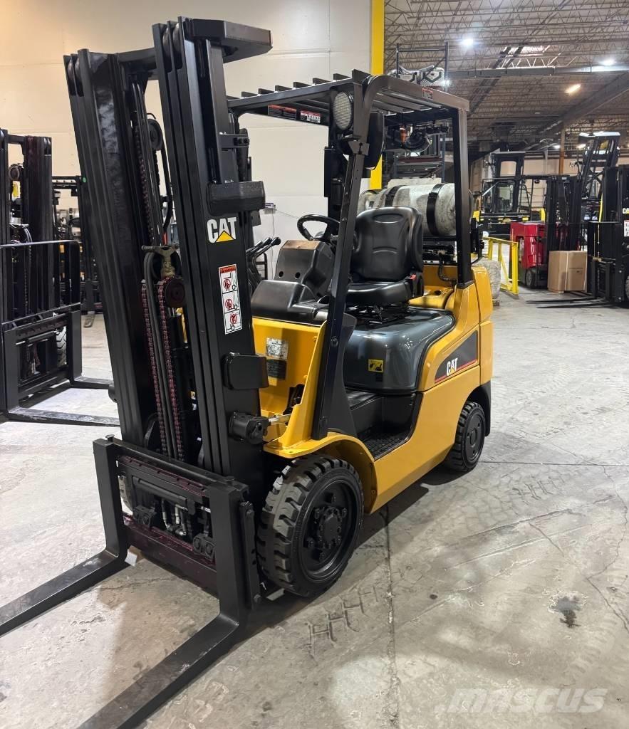 CAT FGC25N Viličarji - drugo