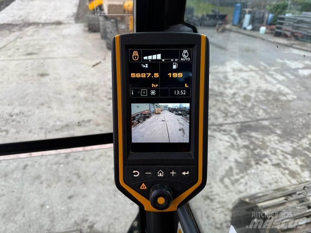 JCB JS145 Bagri goseničarji