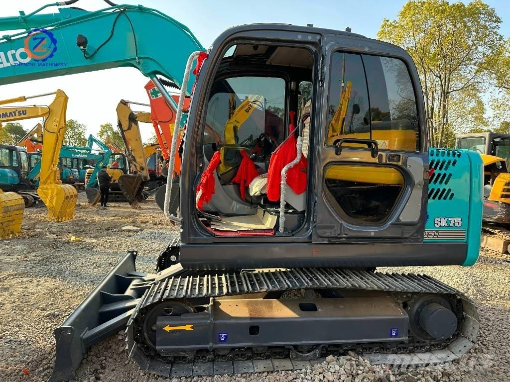 Kobelco SK 75 Midi bagri 7t – 12t