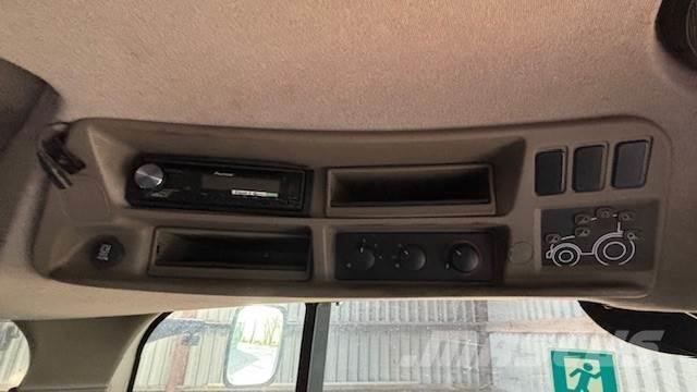 CASE Puma 165 Traktorji