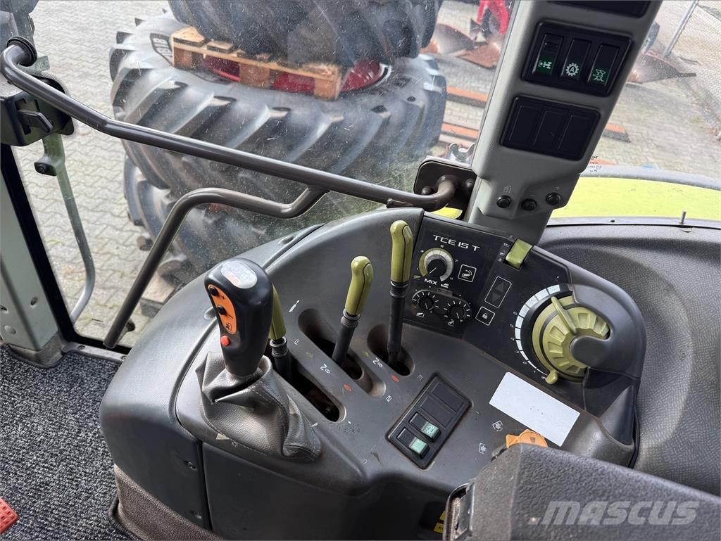 CLAAS Ares 697 ATZ Traktorji