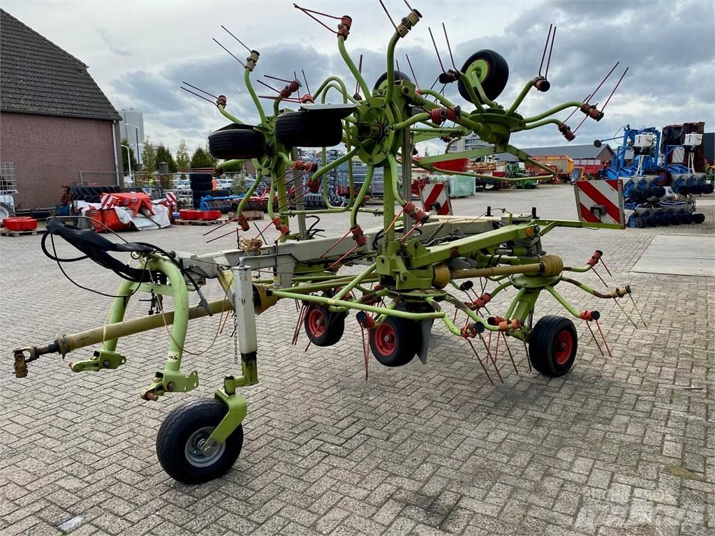 CLAAS volto 1050T Obračalniki in zgrabljalniki
