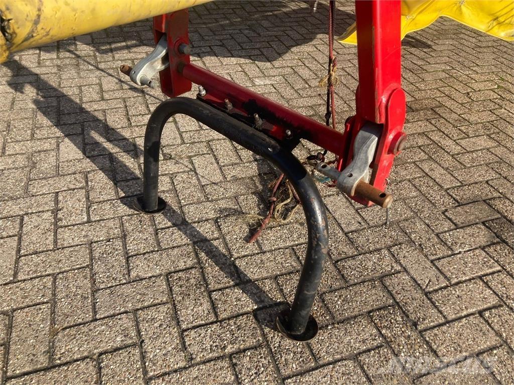 Fella TS 880 HARK Obračalniki in zgrabljalniki