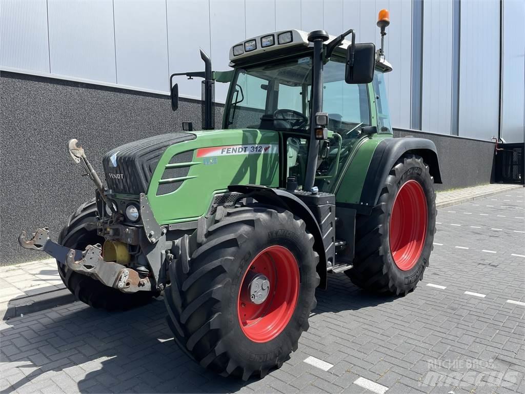 Fendt 312 Vario Traktorji
