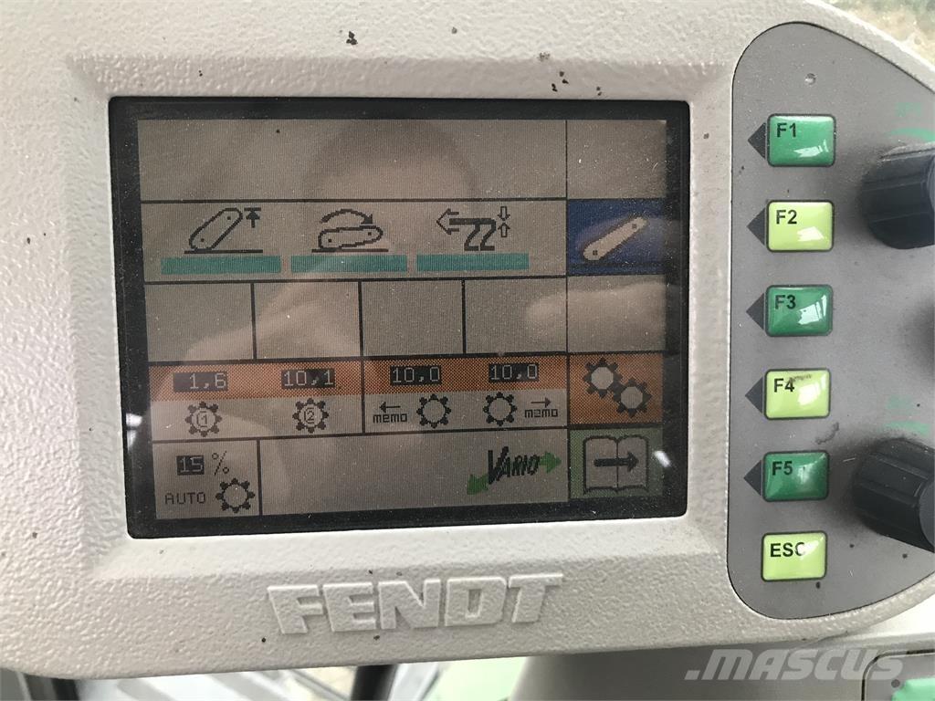 Fendt 411 Com2 Traktorji