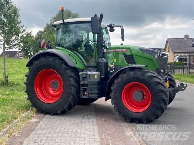 Fendt 728 Profi+ Traktorji