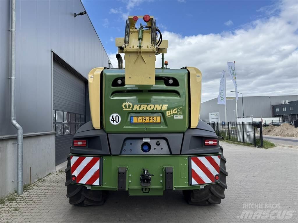 Krone BigX 630 Rezač za bale, oprema za rezanje in odvijanje bal