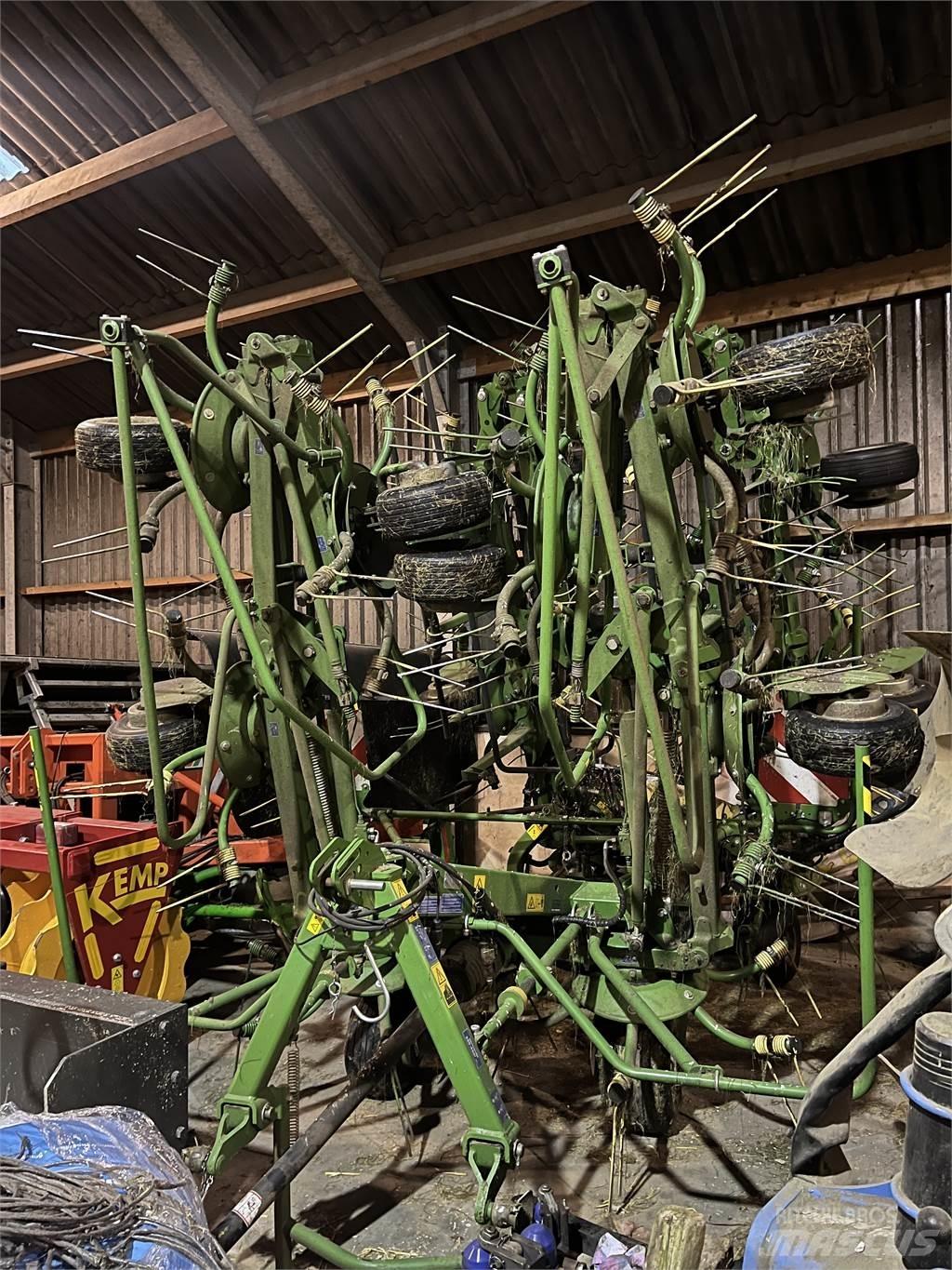 Krone KW 8.82 Obračalniki in zgrabljalniki