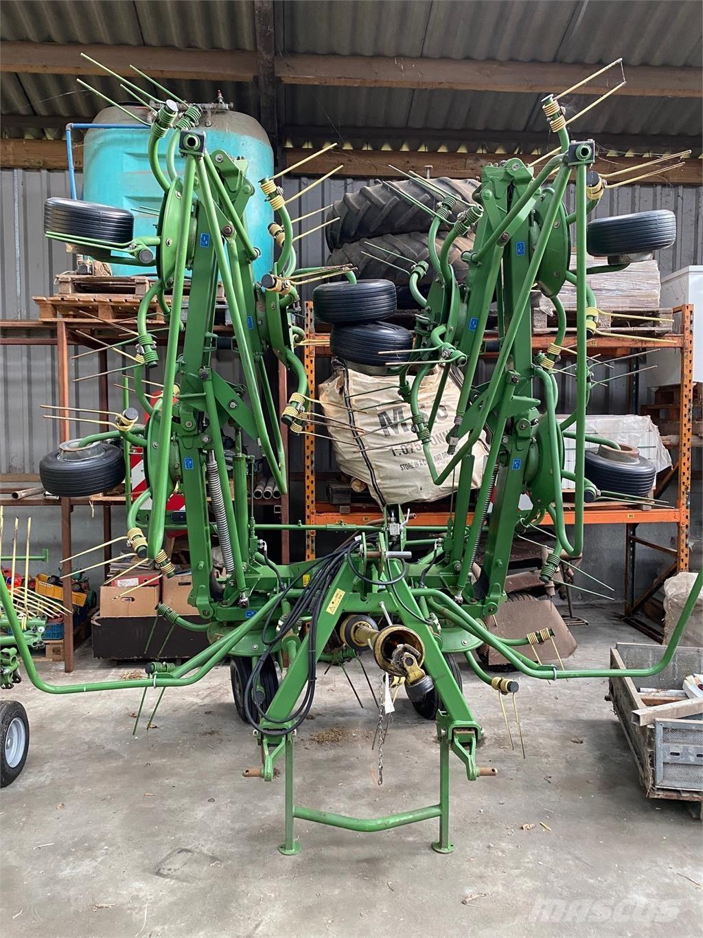 Krone KW 8.82 Obračalniki in zgrabljalniki