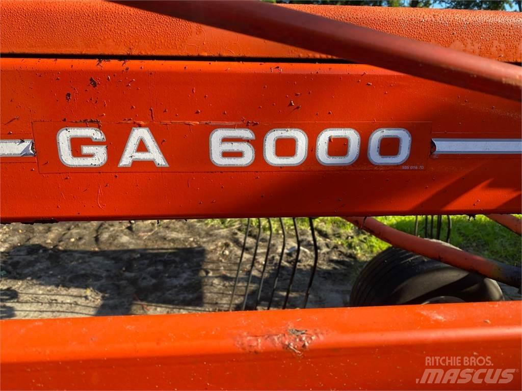 Kuhn GA 6000 Obračalniki in zgrabljalniki