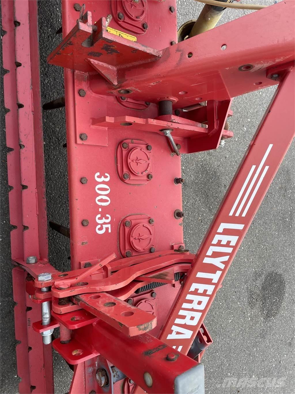 Lely 300-35 Rotacijske brane in multikultivatorji