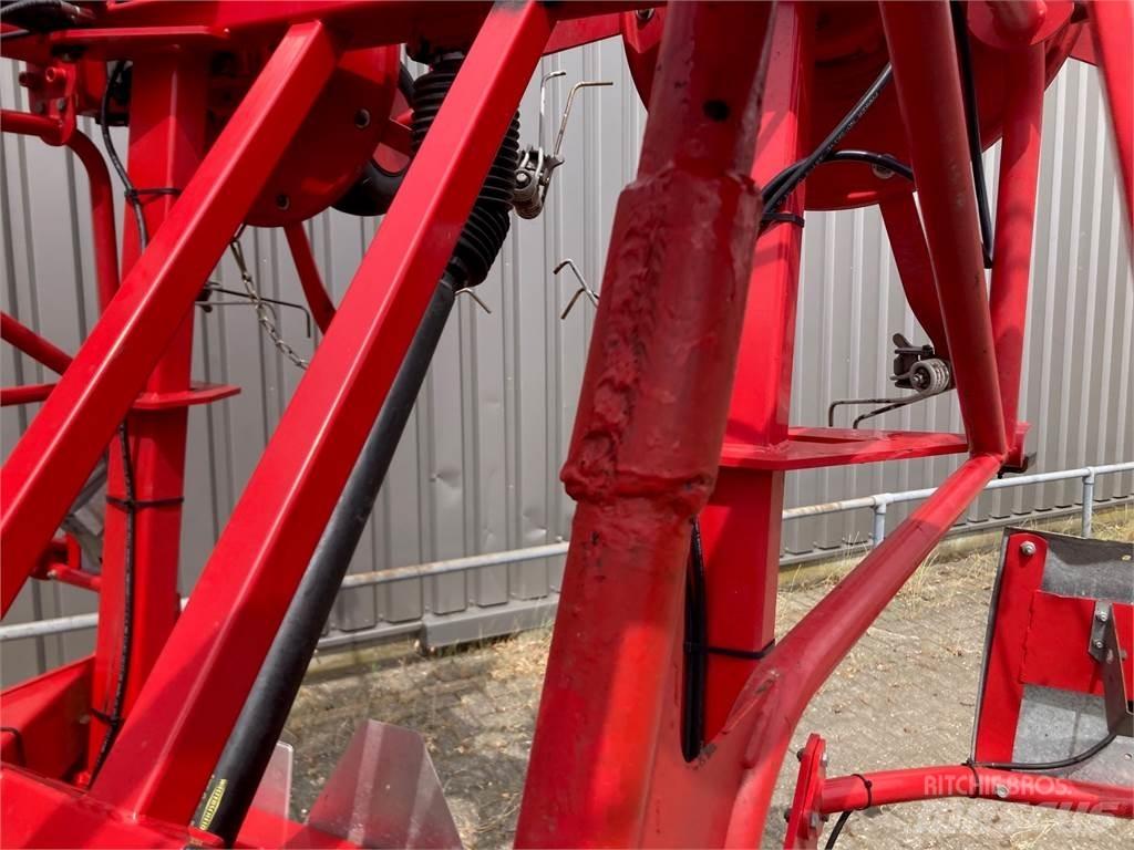 Lely Lotus 1020 Obračalniki in zgrabljalniki