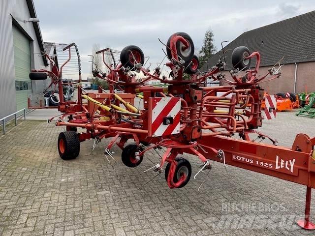 Lely Lotus 1325 Obračalniki in zgrabljalniki