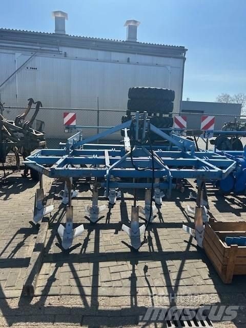 Lemken Karat 9/300 Kultivatorji
