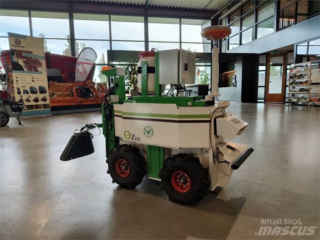  Naio OZ Robot Drugi kmetijski stroji