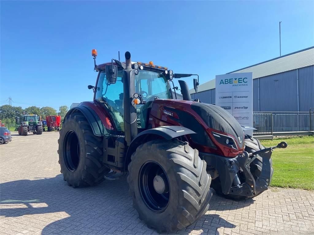 Valtra T 254 Traktorji