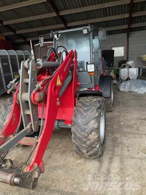Weidemann 4080 LP Čelni nakladalci in kopači