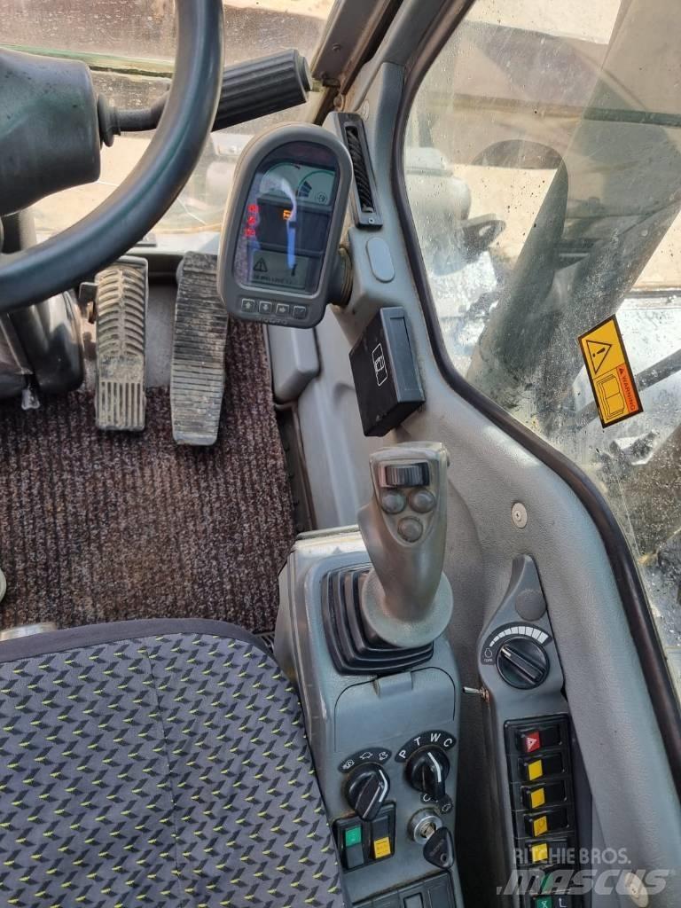 Volvo EW 160 B Bagri na kolesih