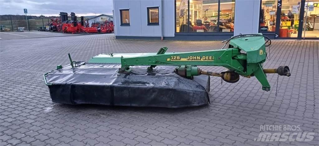 John Deere 328 Kosilnice