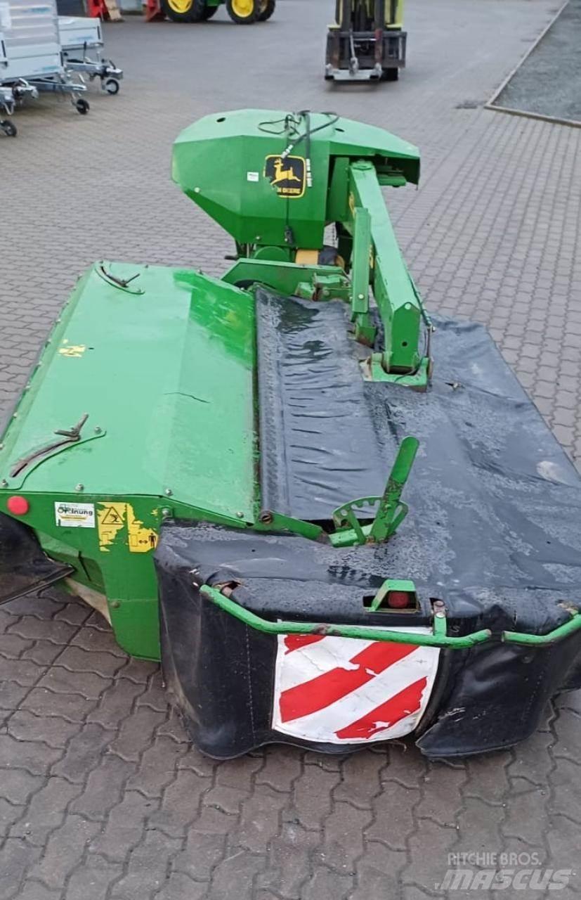 John Deere 328 Kosilnice