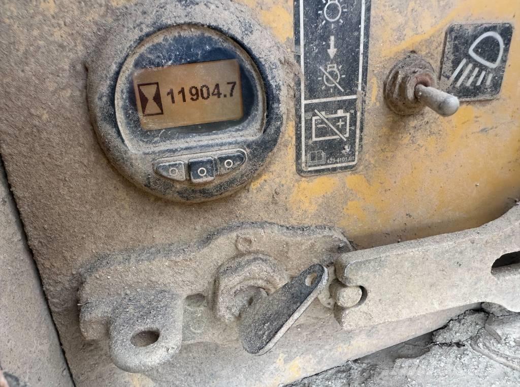 CAT D 6 T LGP Buldožerji goseničarji