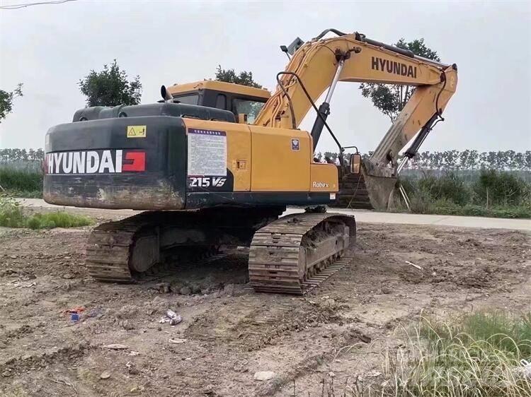 Hyundai R215VS Bagri na kolesih