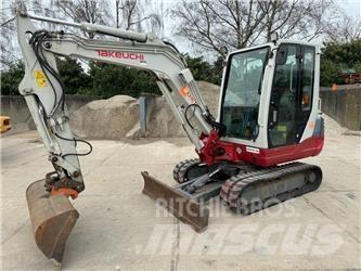 Takeuchi TB235 Mini bagri <7t