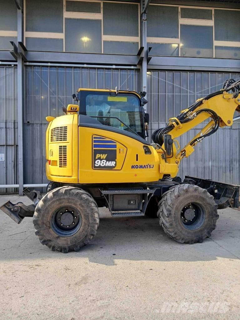 Komatsu PW 98 MR-11 Bagri na kolesih
