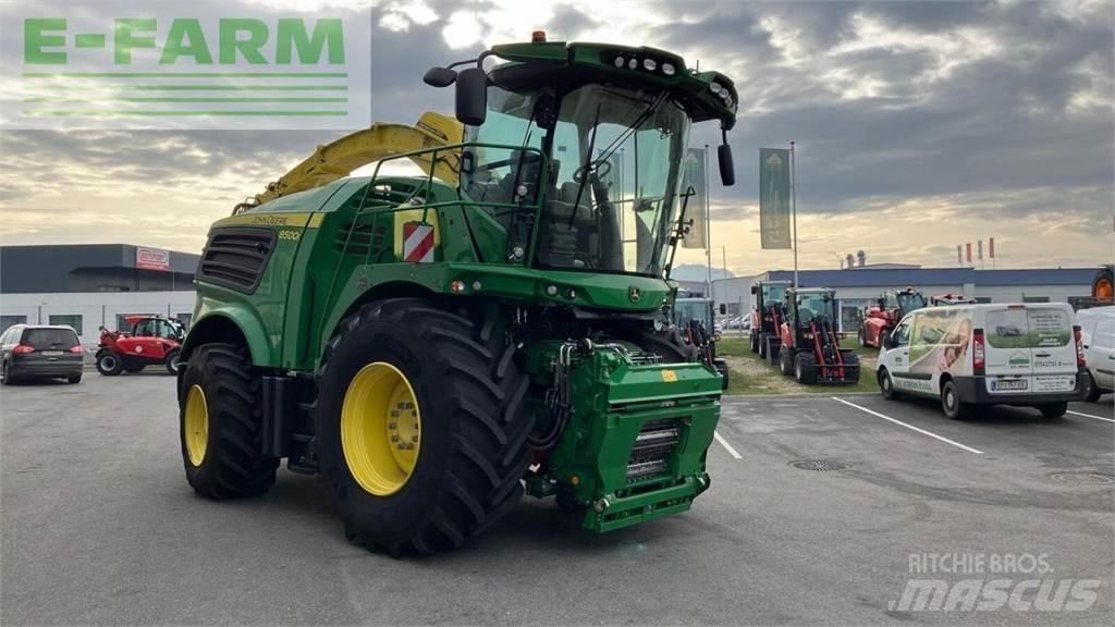 John Deere 8500i Stroji za krmo na lastni pogon