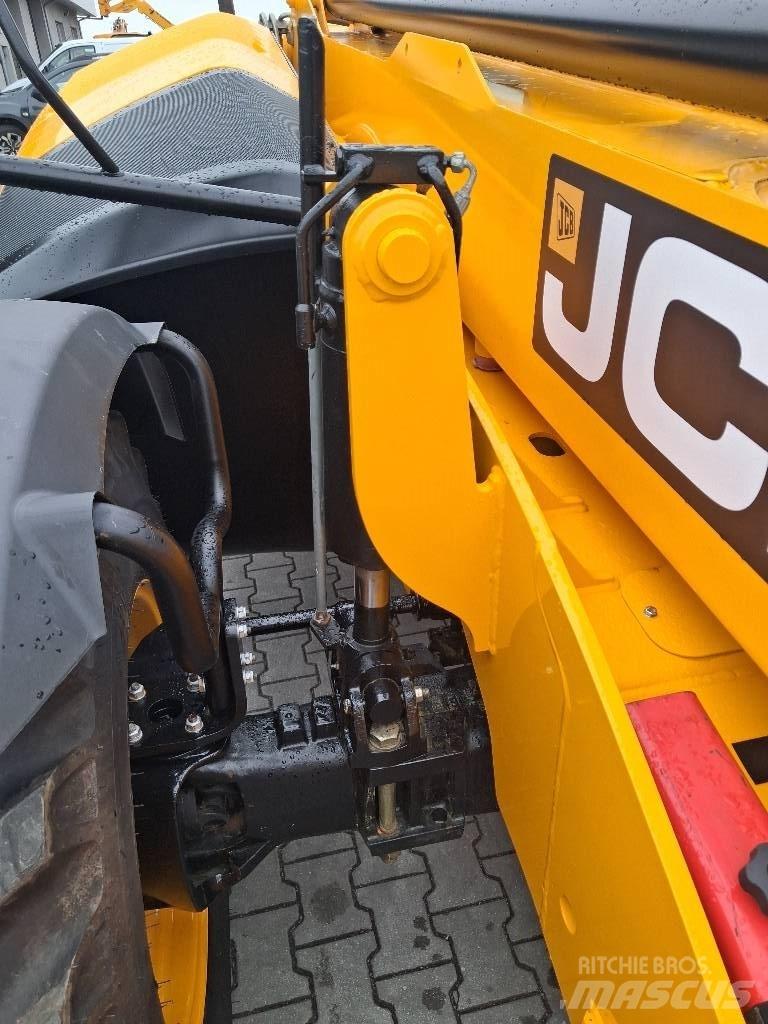 JCB 535-140 Hiviz Teleskopski viličarji