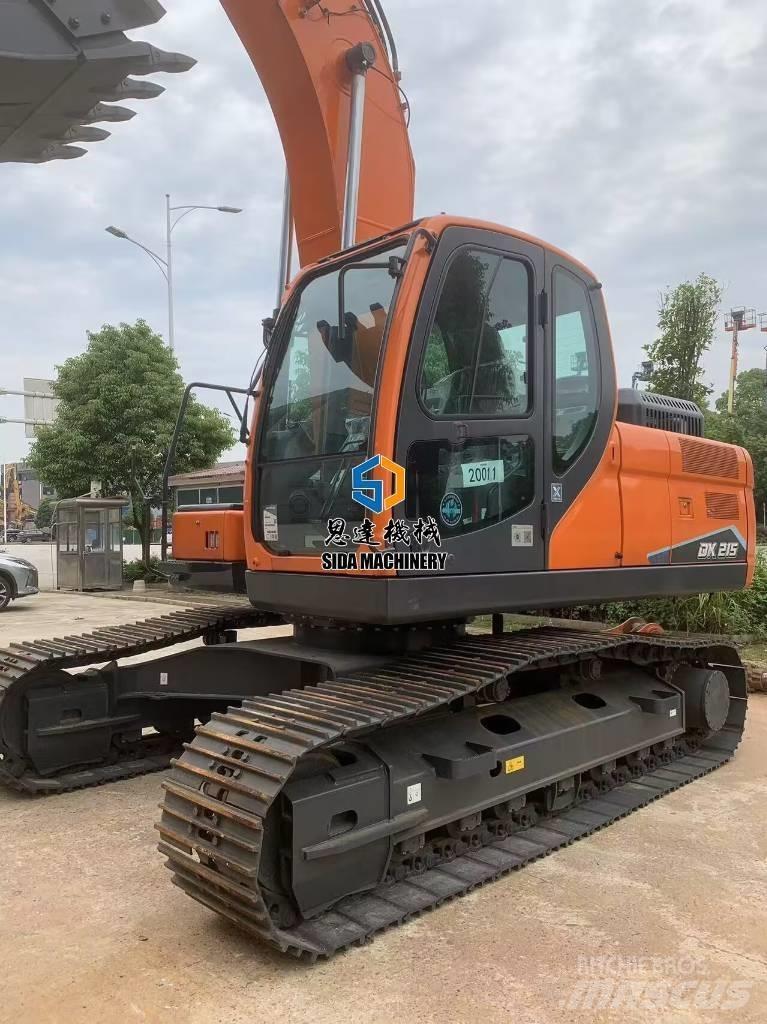 Develon DX 215 Midi bagri 7t – 12t