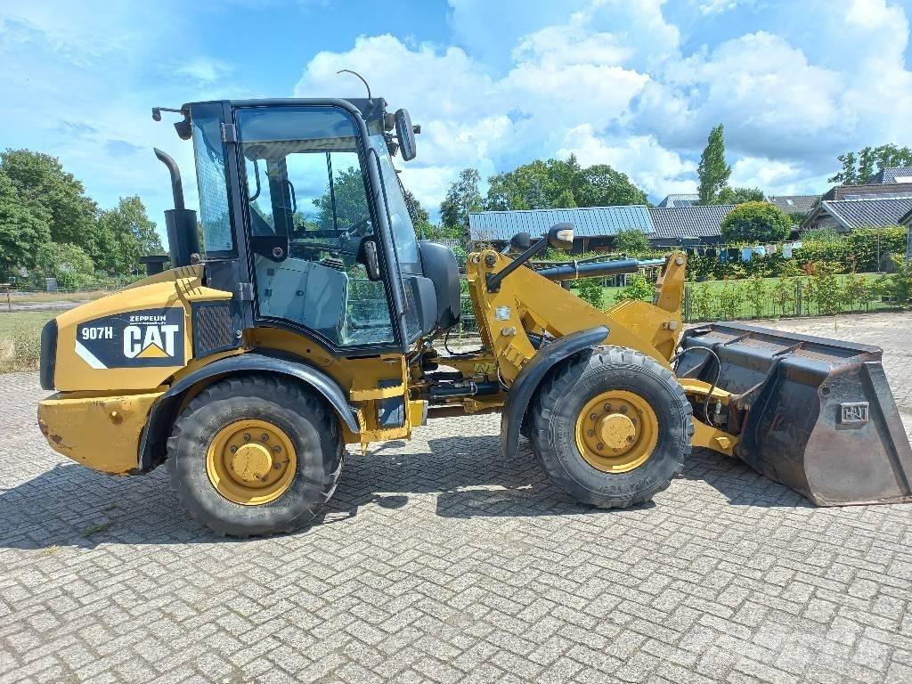 CAT 907 H Kolesni nakladalci