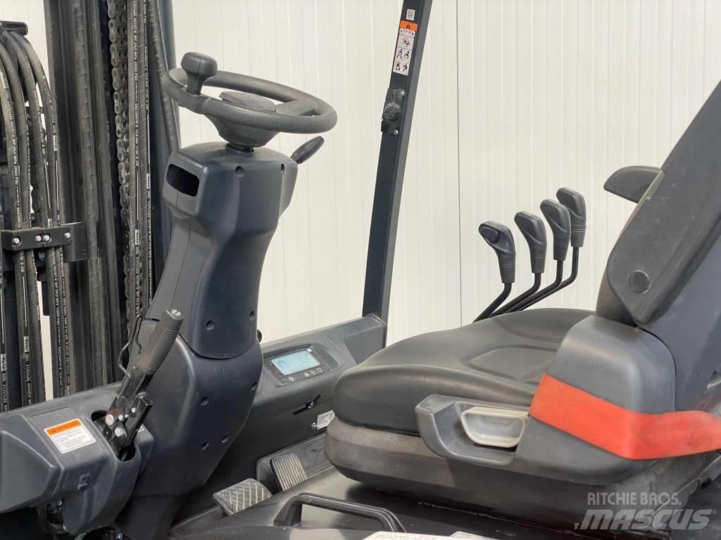Doosan B50XC-7 Električni viličarji
