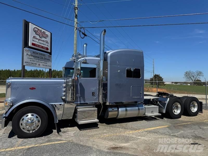 Peterbilt 389 Vlačilci