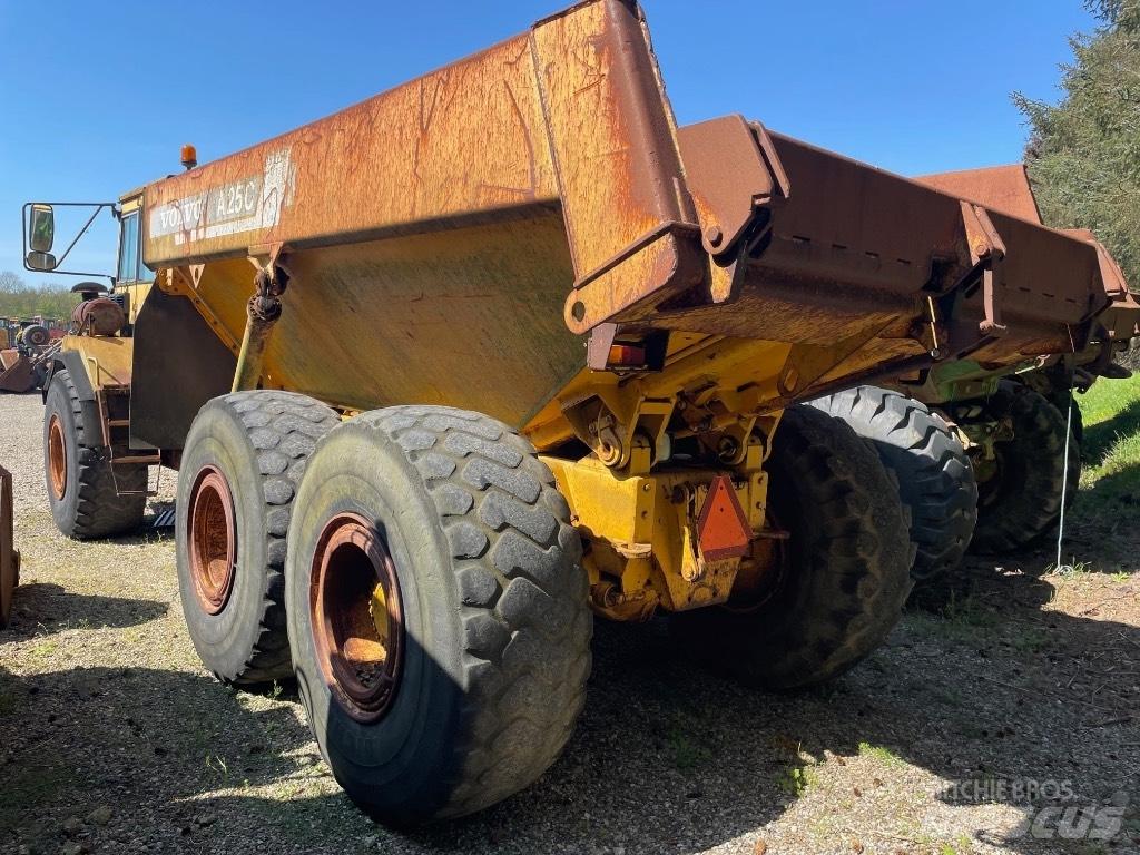 Volvo A25C Zglobni demperji