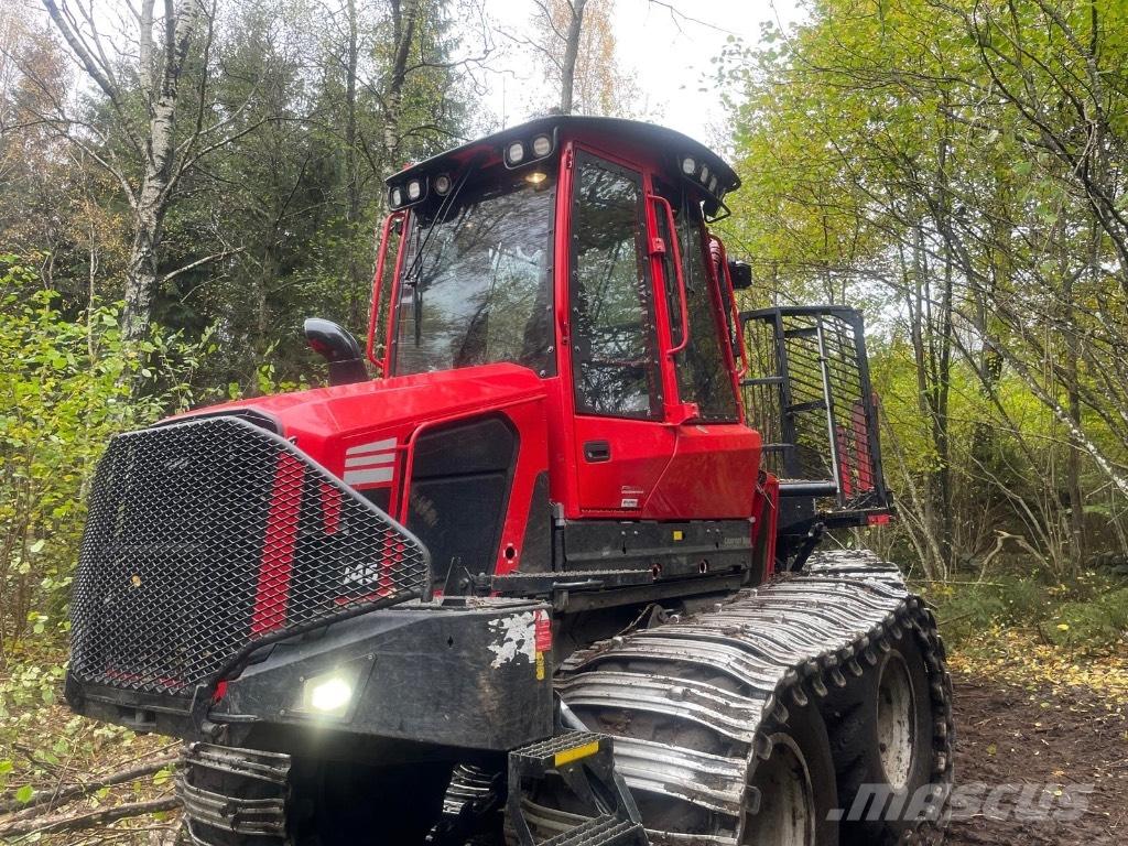 Komatsu 845 Forwarderji