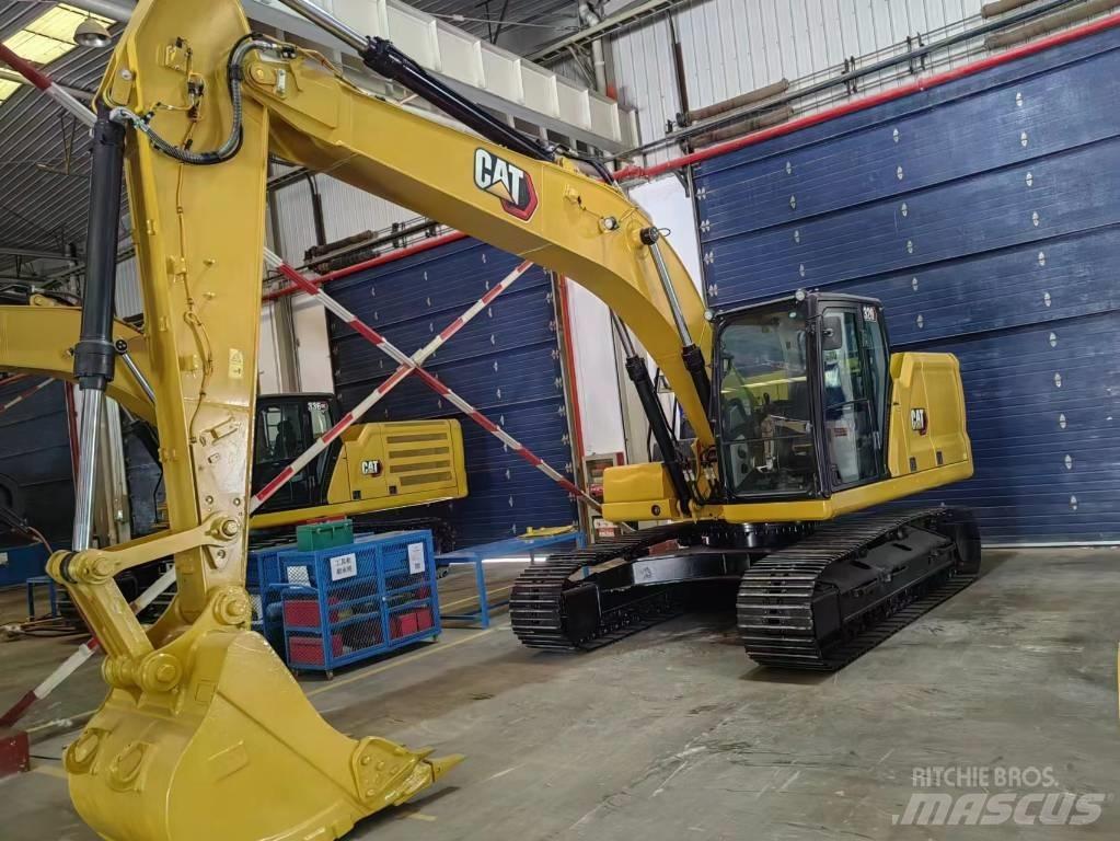CAT 320 Bagri goseničarji