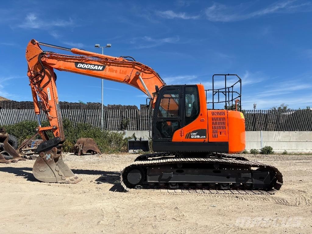 Doosan DX 235 LCR Bagri goseničarji