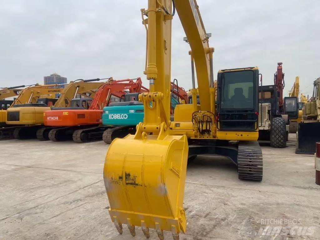 Komatsu PC 130 Bagri goseničarji