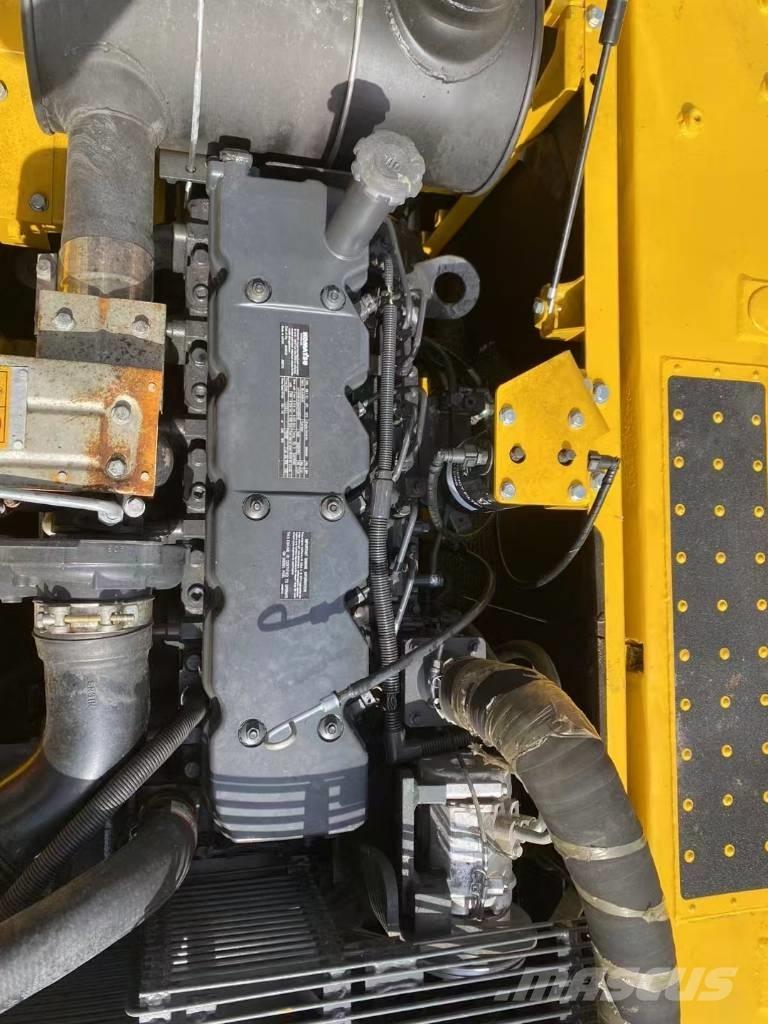 Komatsu 200-8 Bagri goseničarji