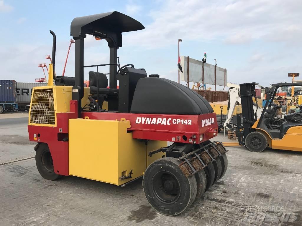 Dynapac CP 142 Kolesni valjarji s pnevmatikami