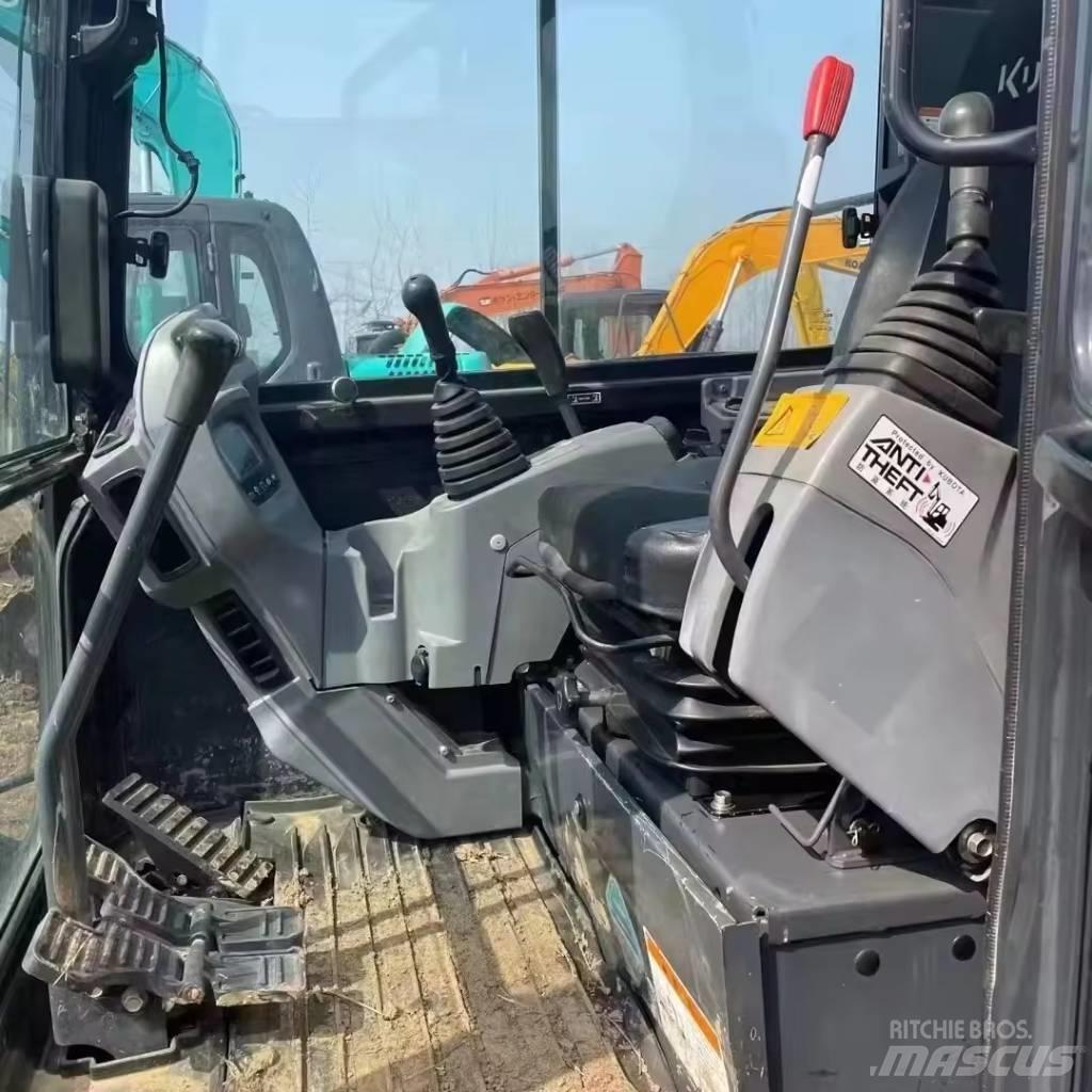 Kubota U 15 Mini bagri <7t
