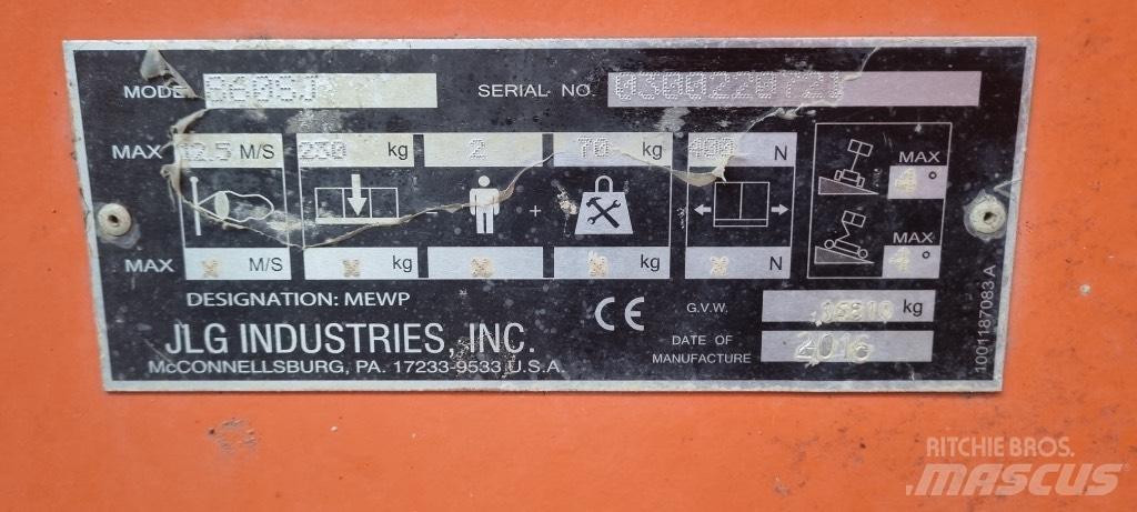 JLG 860 SJ Teleskopske dvižne ploščadi