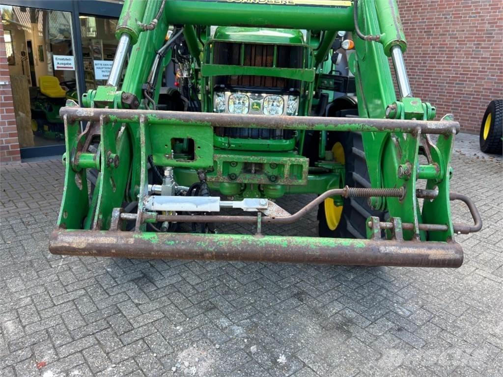 John Deere 6530 Traktorji